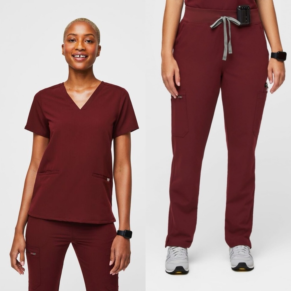 Figs Women's Scrub Set in Burgundy